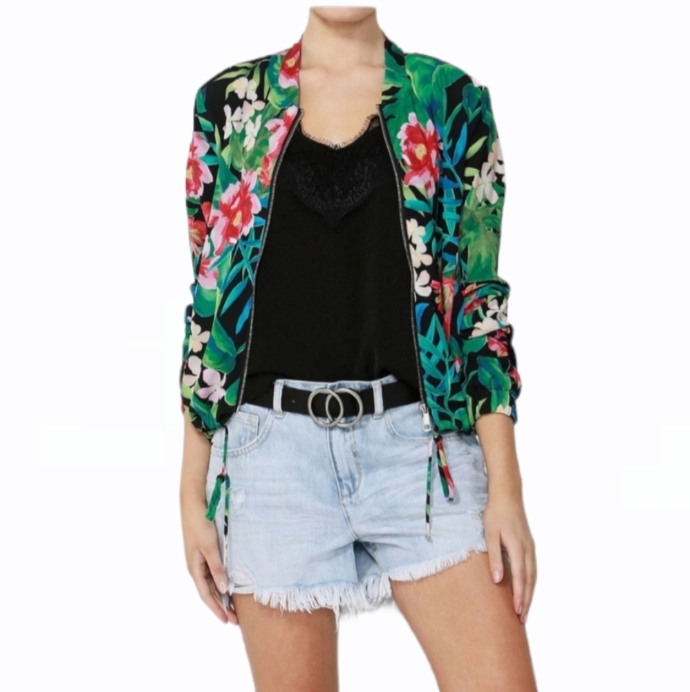 Decjuba Alycia Printed Bomber